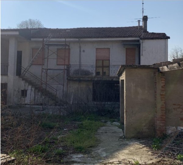 casa indipendente in vendita a Bassignana
