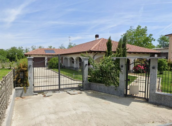 casa indipendente in vendita a Bassignana in zona Mugarone