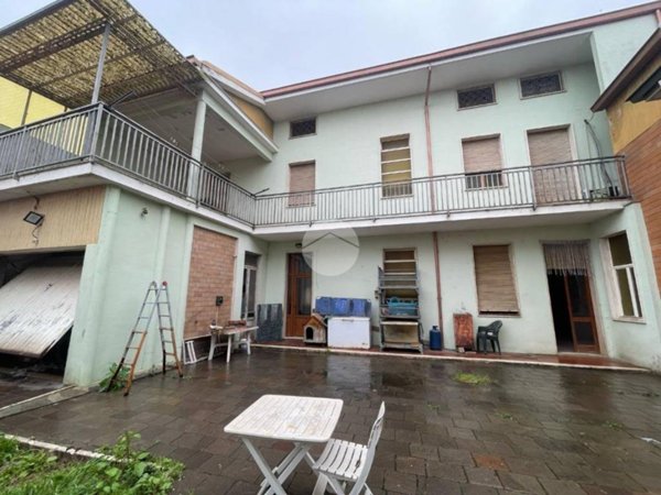 casa indipendente in vendita a Bassignana