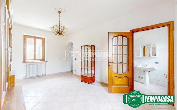 casa indipendente in vendita a Bassignana