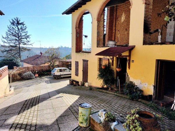 casa indipendente in vendita a Bassignana in zona Fiondi