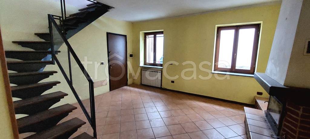 casa indipendente in vendita a Bassignana