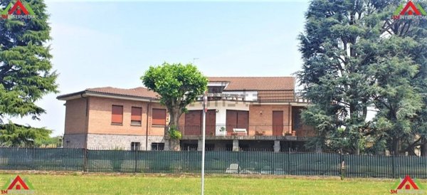 casa indipendente in vendita a Bassignana