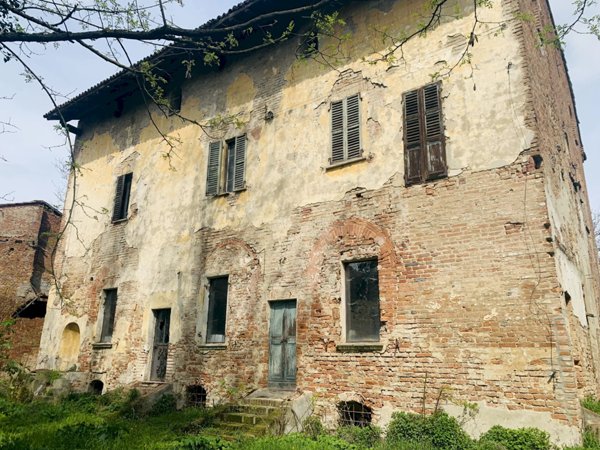 casa indipendente in vendita a Bassignana