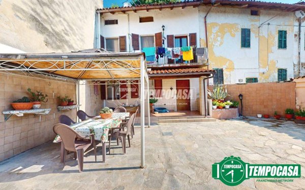 casa indipendente in vendita a Bassignana
