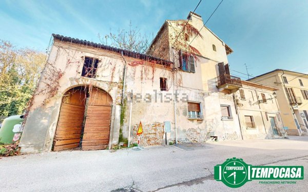 casa indipendente in vendita a Bassignana