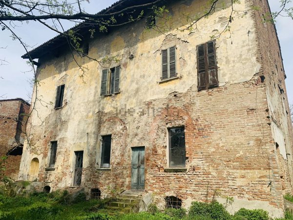 casa indipendente in vendita a Bassignana