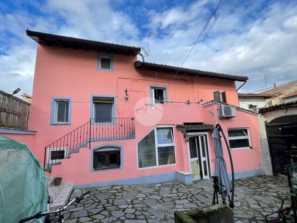 casa indipendente in vendita a Bassignana