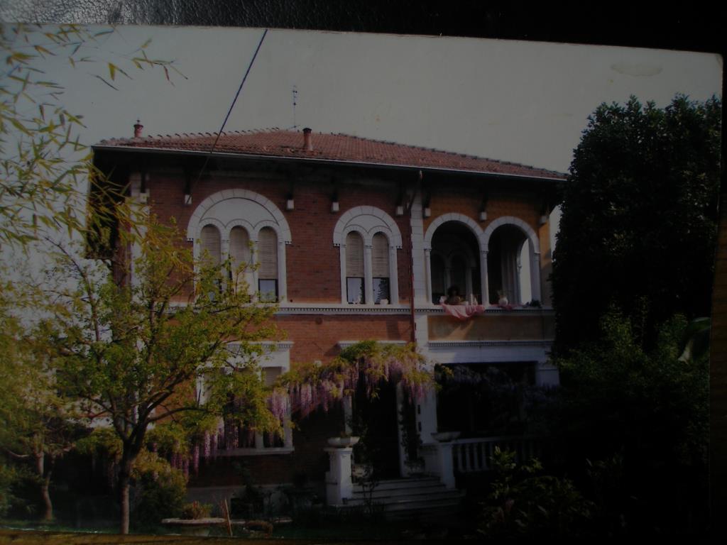 casa indipendente in vendita a Bassignana