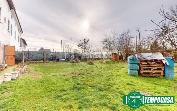 casa indipendente in vendita a Bassignana