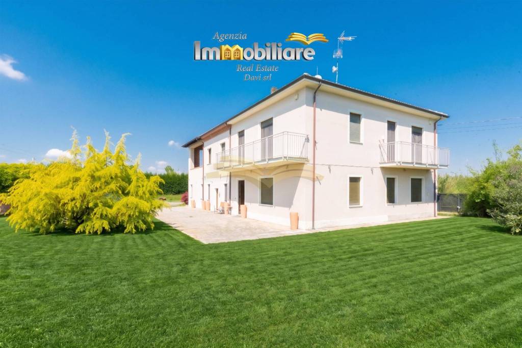 casa indipendente in vendita a Bassignana in zona Mugarone