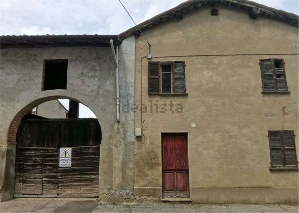 casa indipendente in vendita a Bassignana