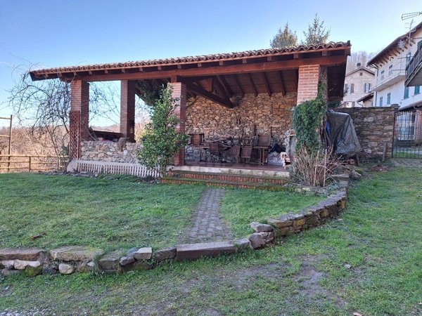 casa indipendente in vendita a Belforte Monferrato