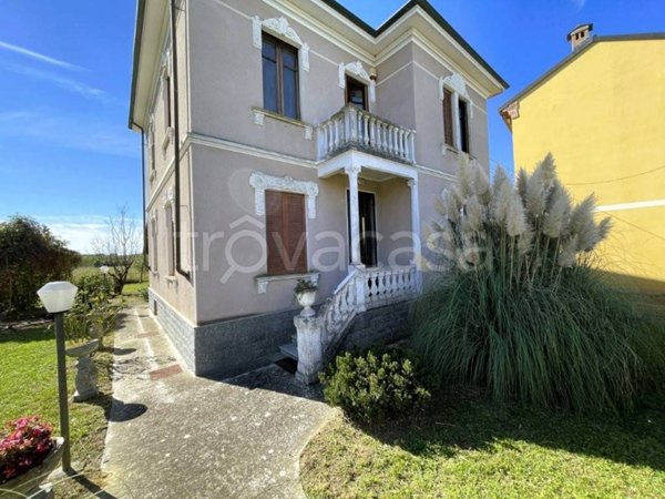 casa indipendente in vendita a Bergamasco