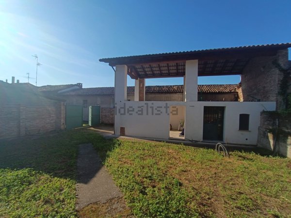 casa indipendente in vendita a Bergamasco
