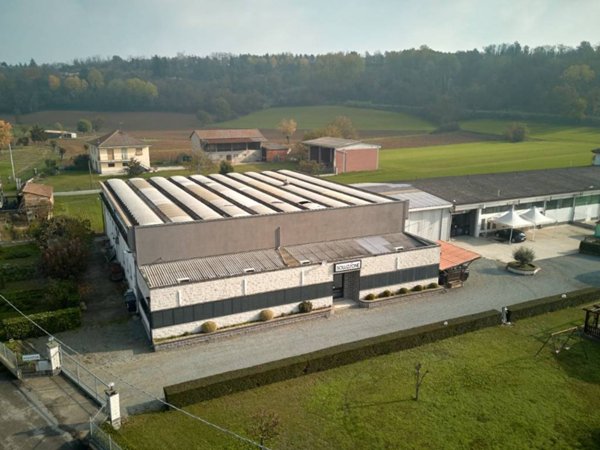 locale commerciale in vendita a Bergamasco