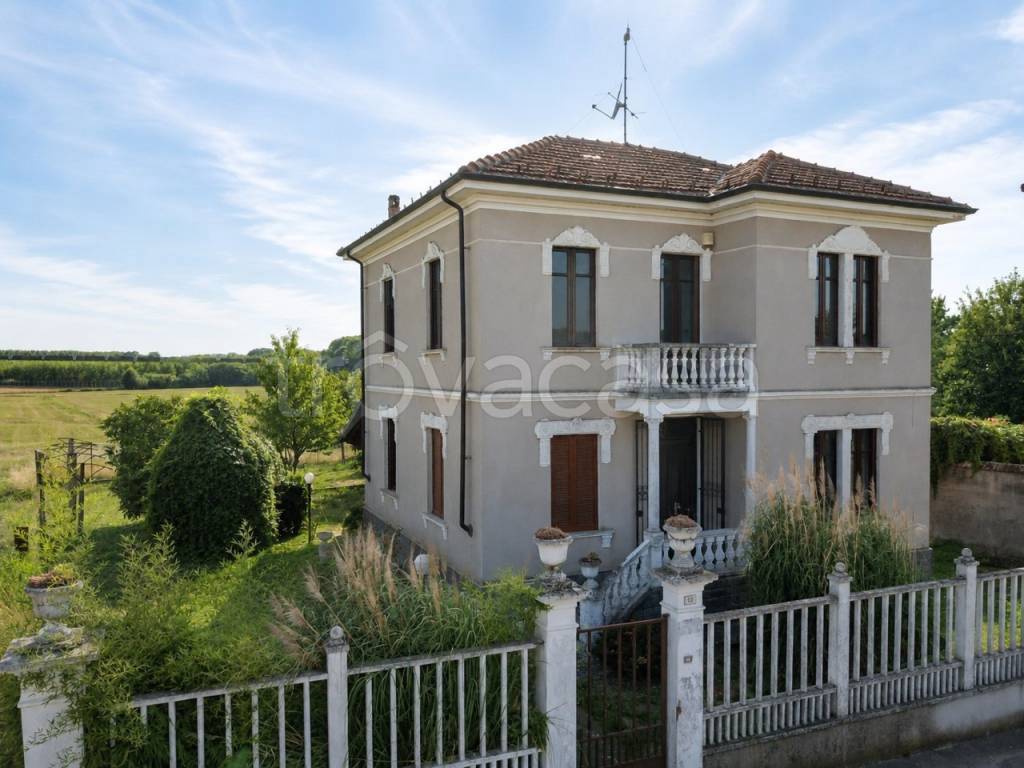 casa indipendente in vendita a Bergamasco