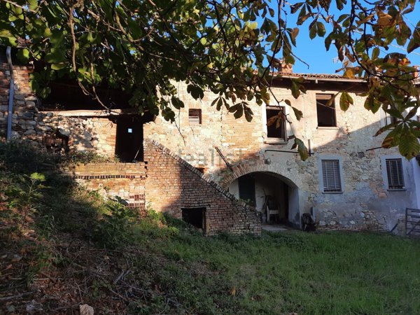 appartamento in vendita a Berzano di Tortona