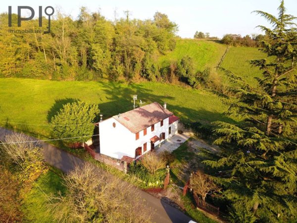 casa indipendente in vendita a Bistagno