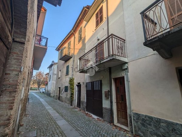 casa indipendente in vendita a Bistagno
