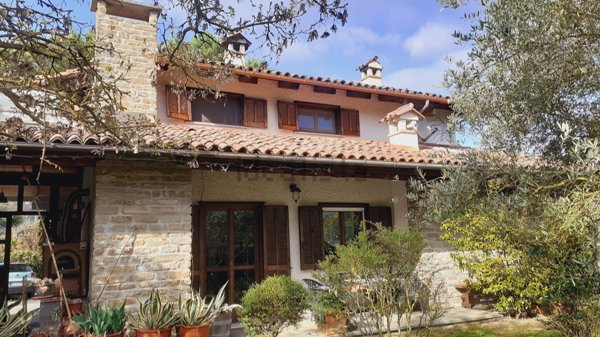 casa indipendente in vendita a Bistagno