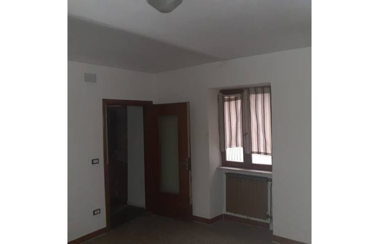 casa indipendente in vendita a Bistagno