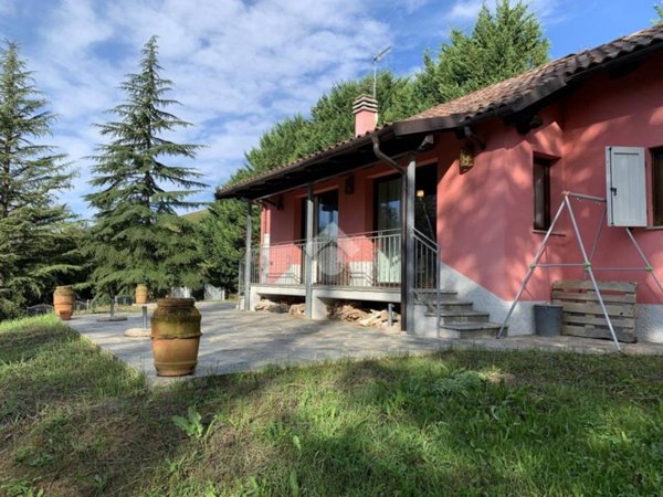 casa indipendente in vendita a Bistagno