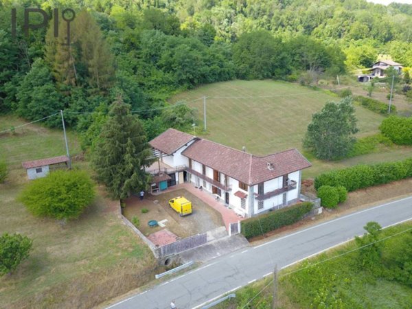 casa indipendente in vendita a Bistagno