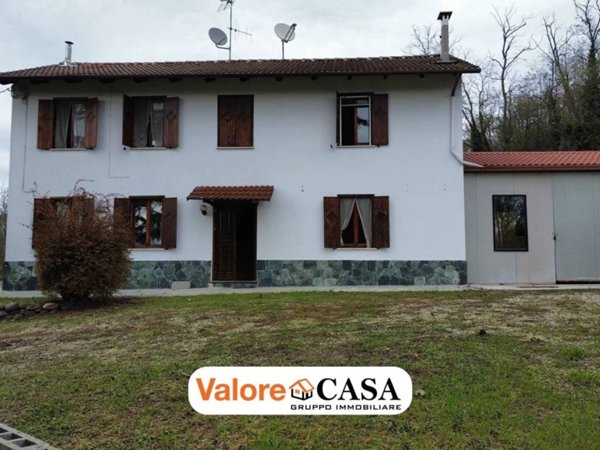 casa indipendente in vendita a Bistagno