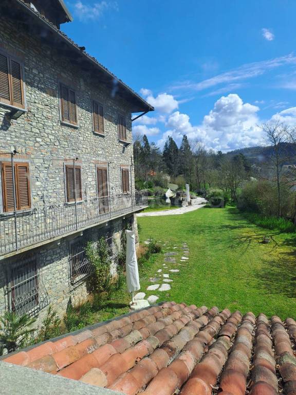 casa indipendente in vendita a Bistagno