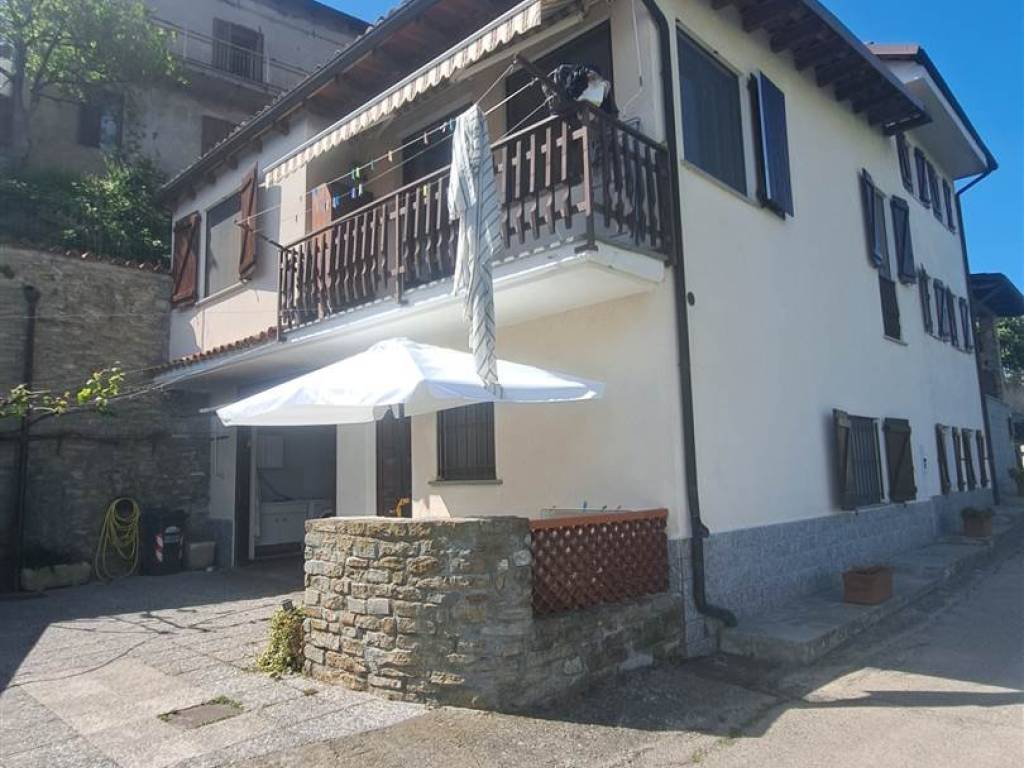 casa indipendente in vendita a Bistagno