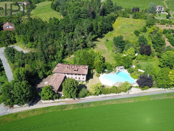 casa indipendente in vendita a Bistagno