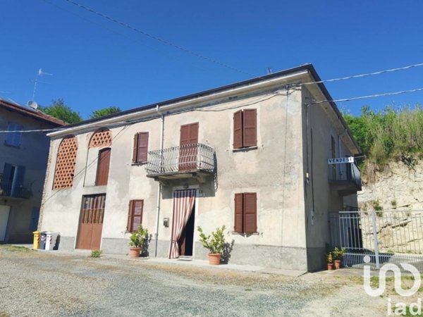 casa indipendente in vendita a Bistagno
