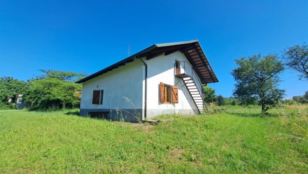 casa indipendente in vendita a Bistagno
