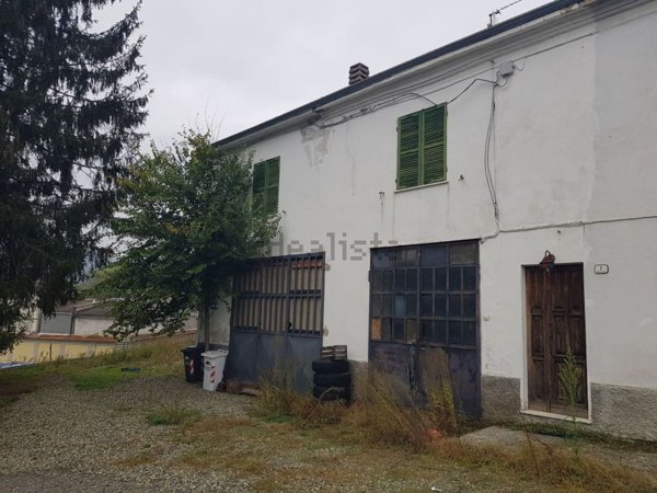casa indipendente in vendita a Bistagno