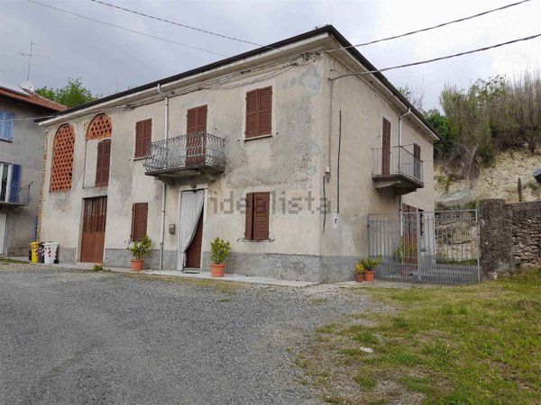 casa indipendente in vendita a Bistagno