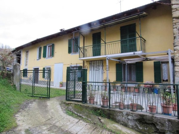 casa indipendente in vendita a Bistagno