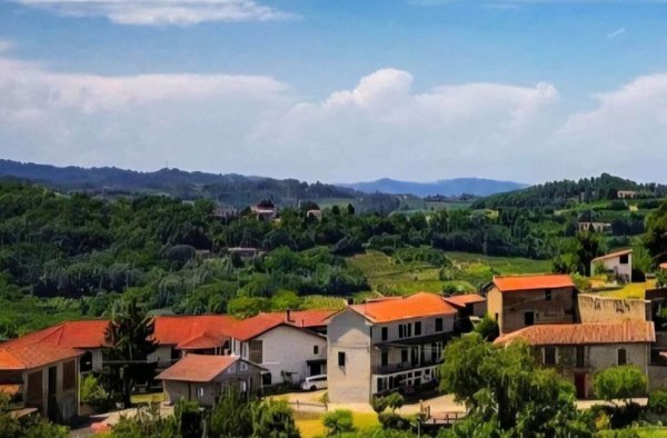 casa semindipendente in vendita a Bistagno