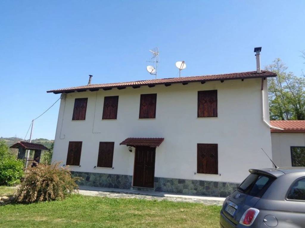 casa indipendente in vendita a Bistagno