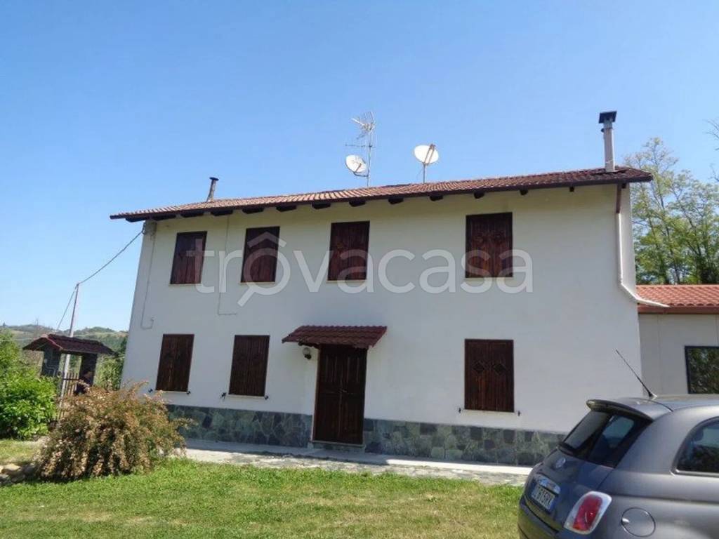 casa indipendente in vendita a Bistagno
