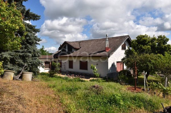 casa indipendente in vendita a Bistagno