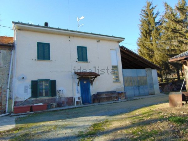 casa indipendente in vendita a Bistagno