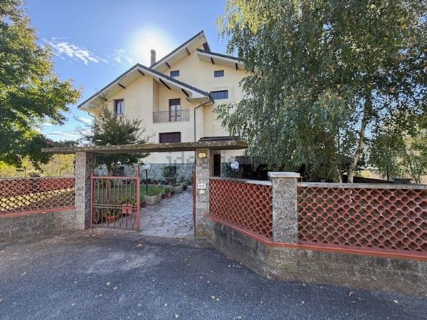 casa indipendente in vendita a Bistagno