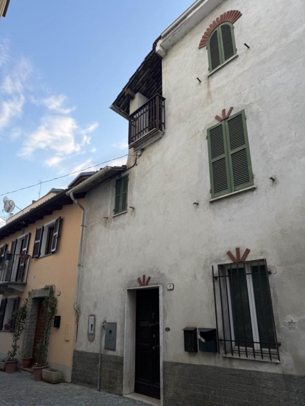 casa indipendente in vendita a Bistagno