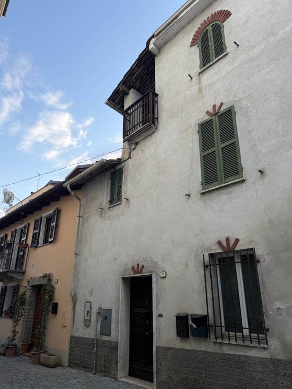 casa indipendente in vendita a Bistagno