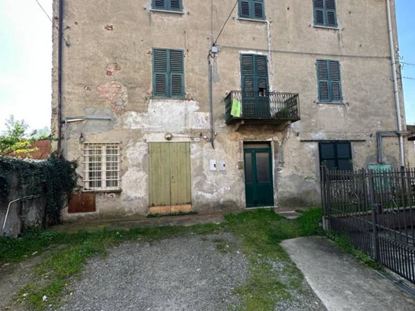 intera palazzina in vendita a Borghetto di Borbera