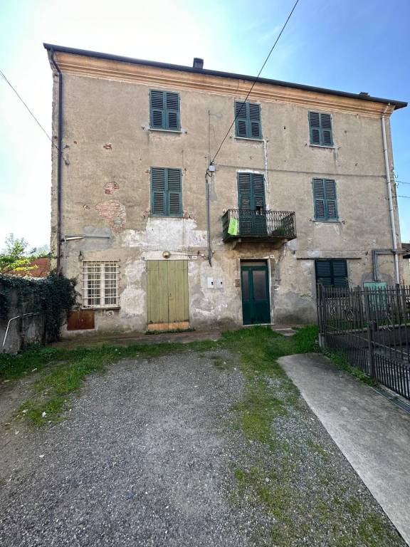 appartamento in vendita a Borghetto di Borbera