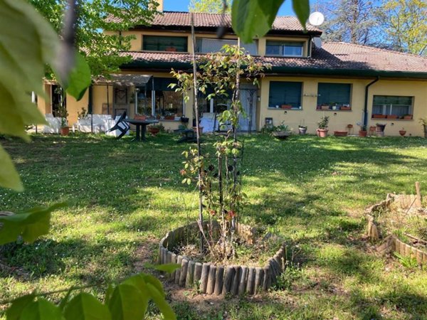 casa indipendente in vendita a Borghetto di Borbera