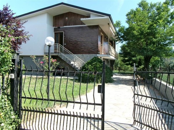 casa indipendente in vendita a Borghetto di Borbera