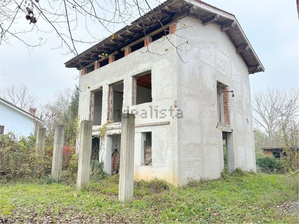 pentavano in vendita a Borghetto di Borbera